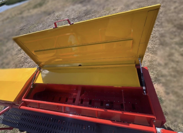 For Sale: 20-Row Double Disc Seeder – Reliable, Simple, Ready to Work